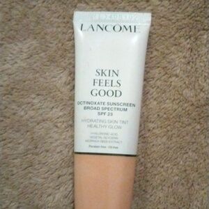 Lancome Skin Feels Good